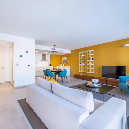 Apartamento Luxury Apartment In A Residence In Saint Tropez *